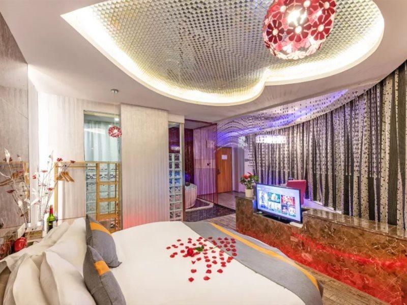 Zhuimei Theme Hotel Сучжоу Экстерьер фото
